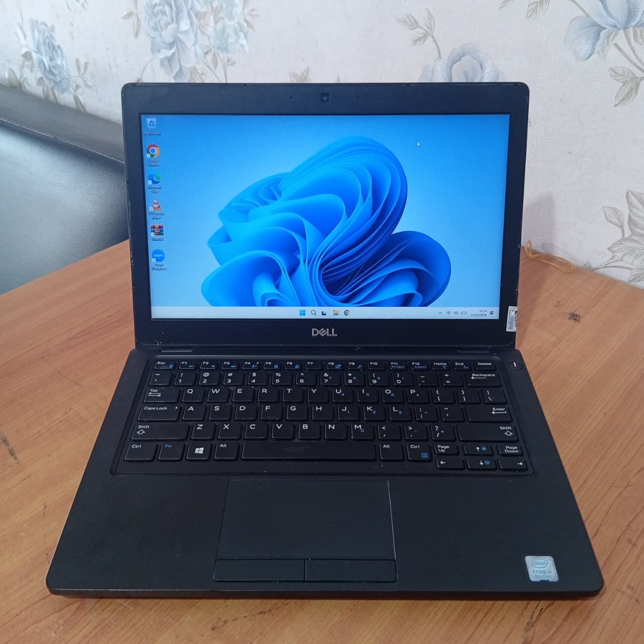 Dell Latitude 5290